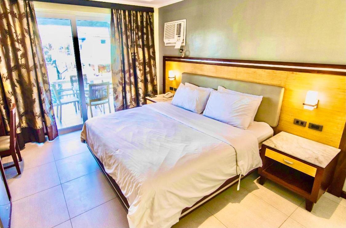 Mo2 Westown Hotel Iloilo Luaran gambar