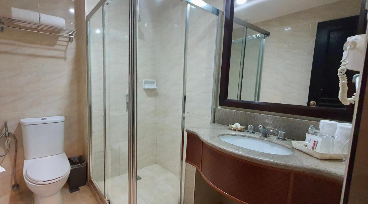 Mo2 Westown Hotel Iloilo Luaran gambar