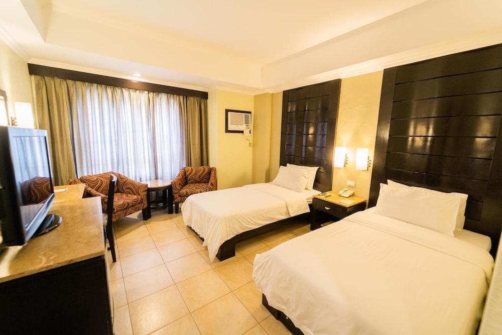 Mo2 Westown Hotel Iloilo Luaran gambar